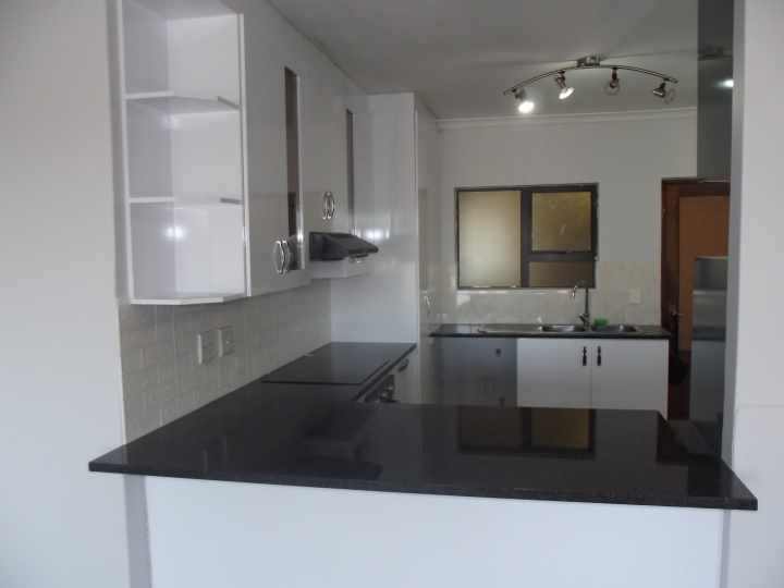2 Bedroom Property for Sale in Parklands Western Cape